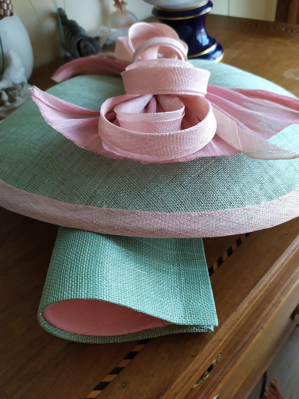 Duo de pochettes rose et menthe avec chapeau