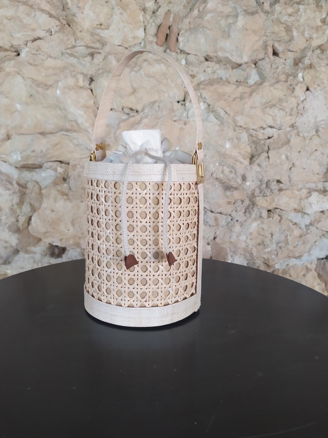 Sac seau en cannage naturel